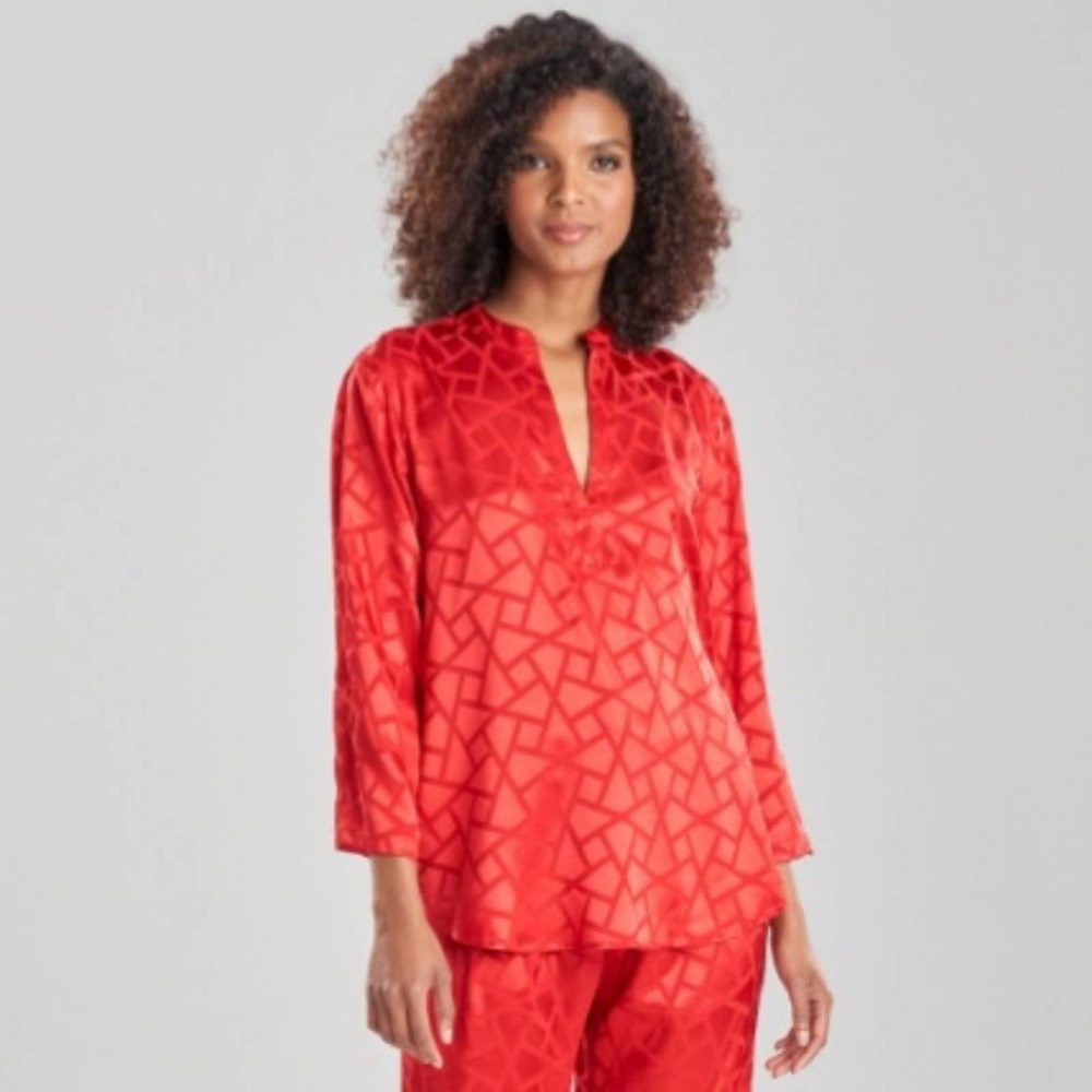 SOLD!!!!  Natori Soho Geo Jacquard Pajama Top